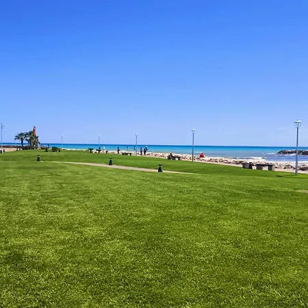 Lab 16 - Centro Storico Apartment San Benedetto del Tronto